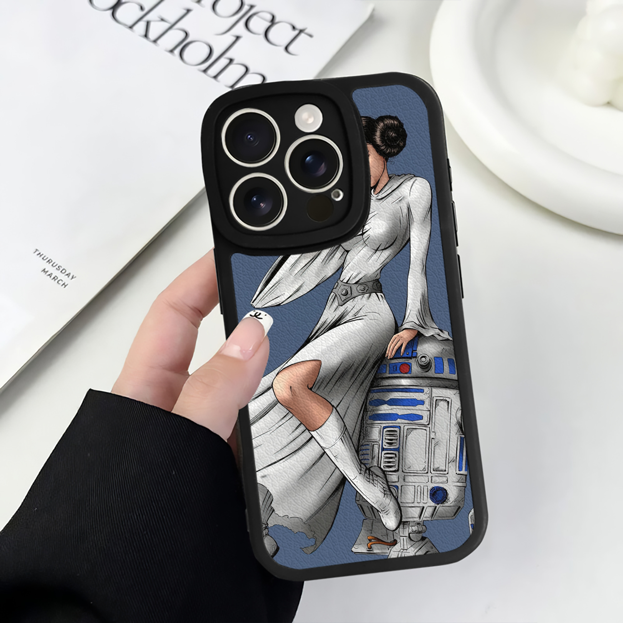 （画像用） スター・ウォーズ Star Wars 【iPhone 16シリーズ対応】シリコンスマホケース（レザー調） 材質：シリコン